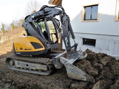 mini ex skid steer